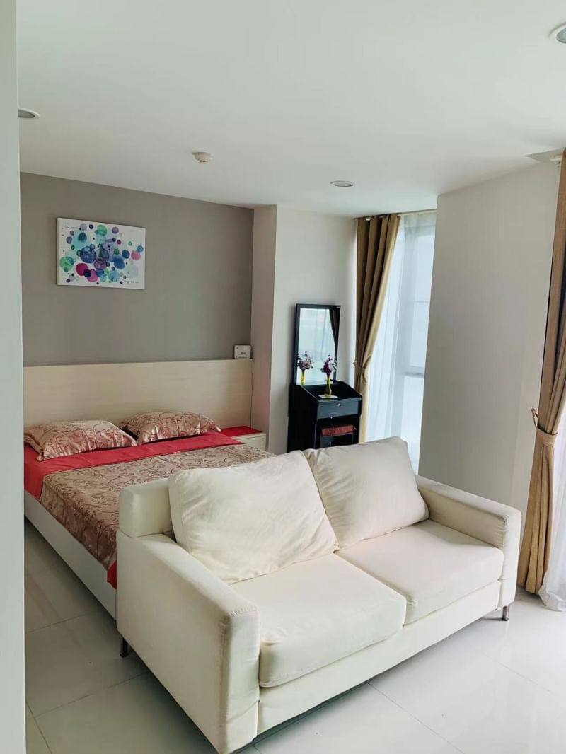 Acqua Condo in Jomtien >> Pool view / 6F 35㎡ Studio room >> THB7,000